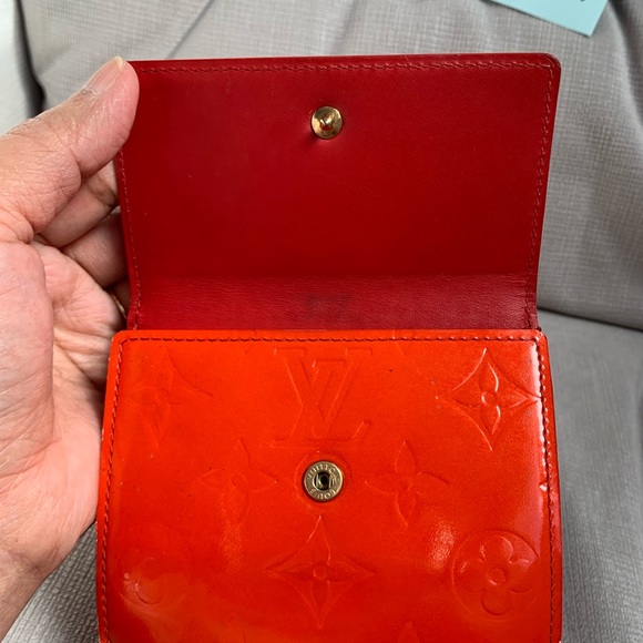 Authentic Louis Vuitton Vernis Wallet - Picture 7 of 15
